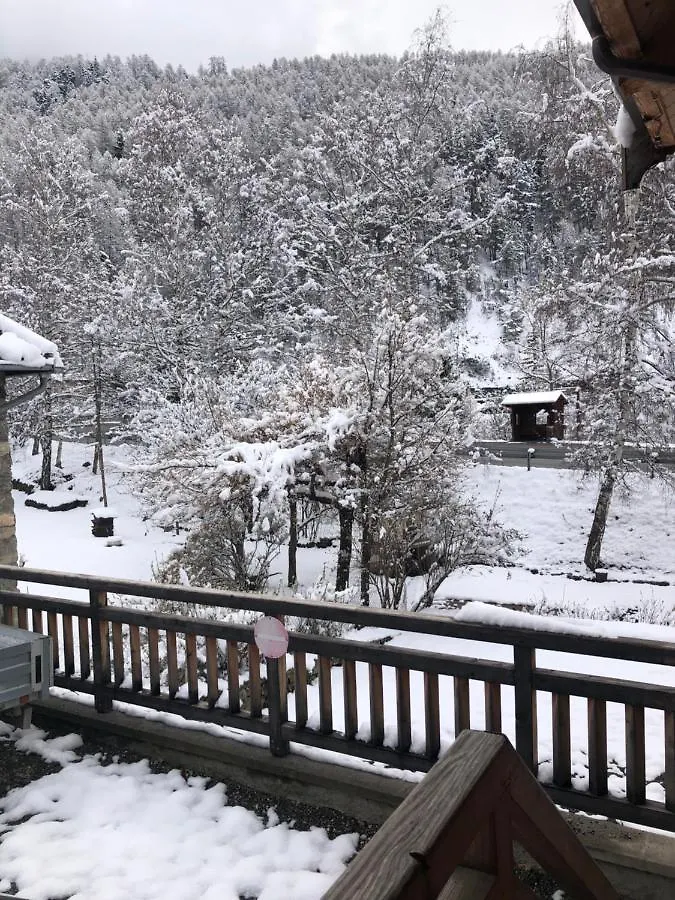 Le Blizzard Bel Appartement Avec Grande Terrasse Dans Vieille Ferme De Montagne Renovee Les Orres Lejlighed